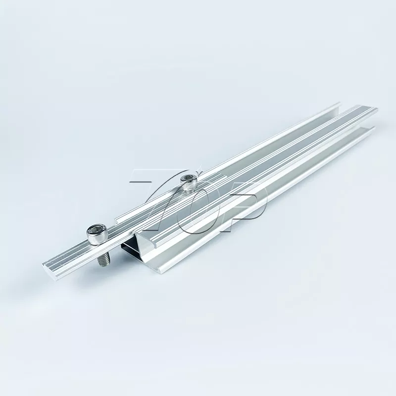Aluminiumsskinner for solcellepaneler